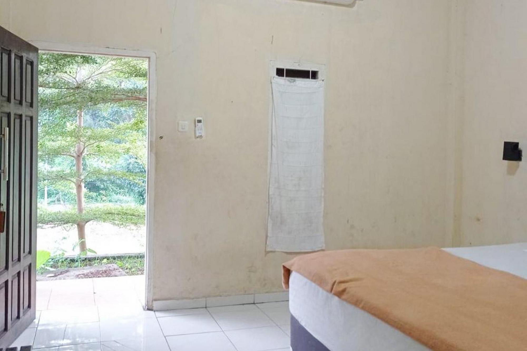 Hotel Pantai Panjang Bengkulu Redpartner Luaran gambar
