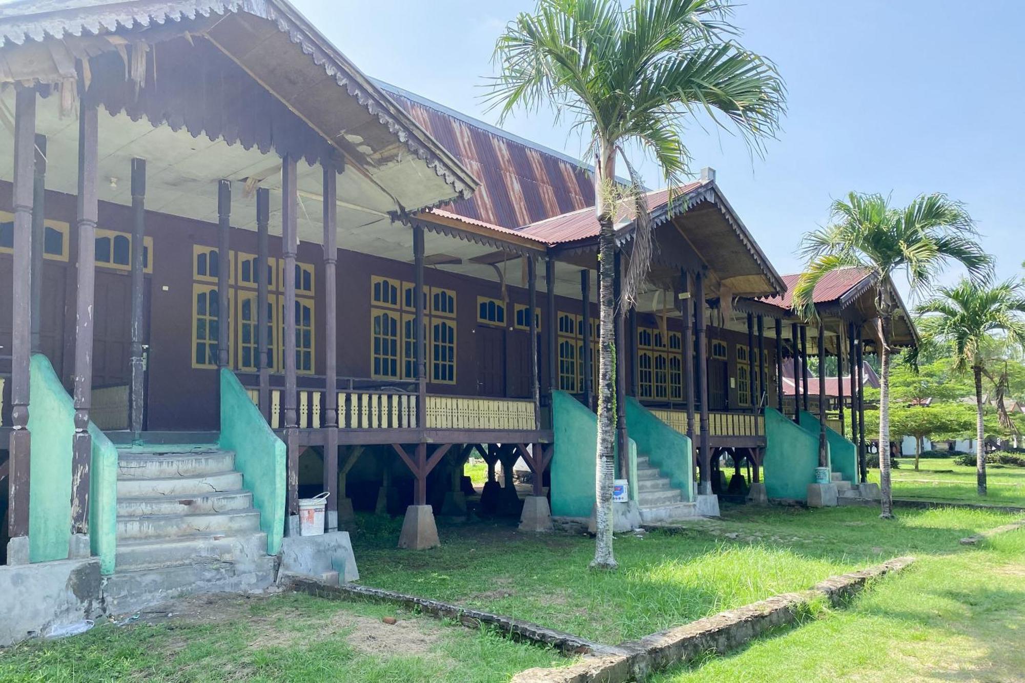 Hotel Pantai Panjang Bengkulu Redpartner Luaran gambar